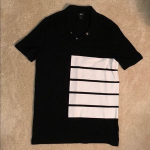 H&M black/white graphic polo shirt